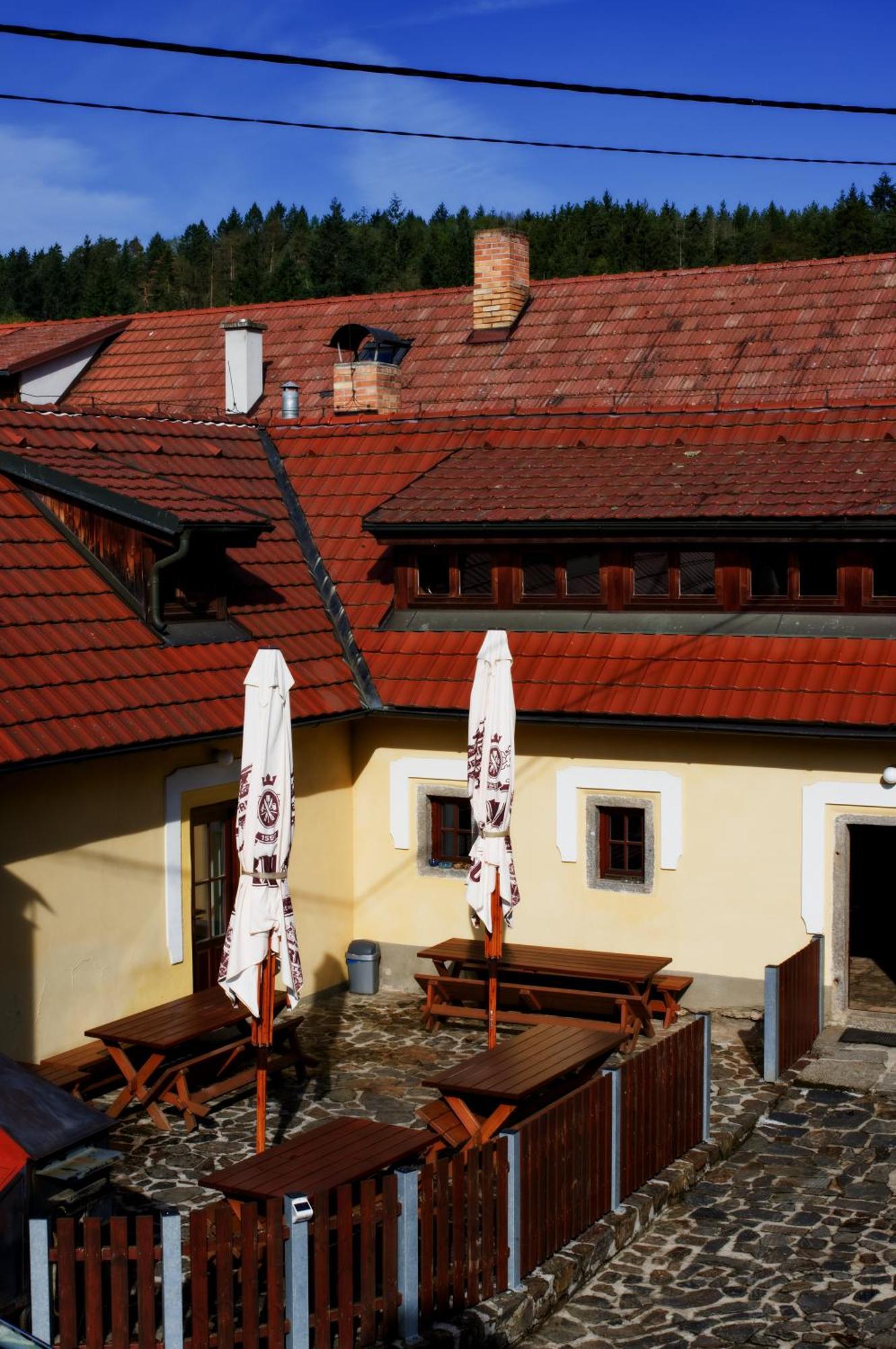 Mlyn Kamenice Klucenice Zewnętrze zdjęcie